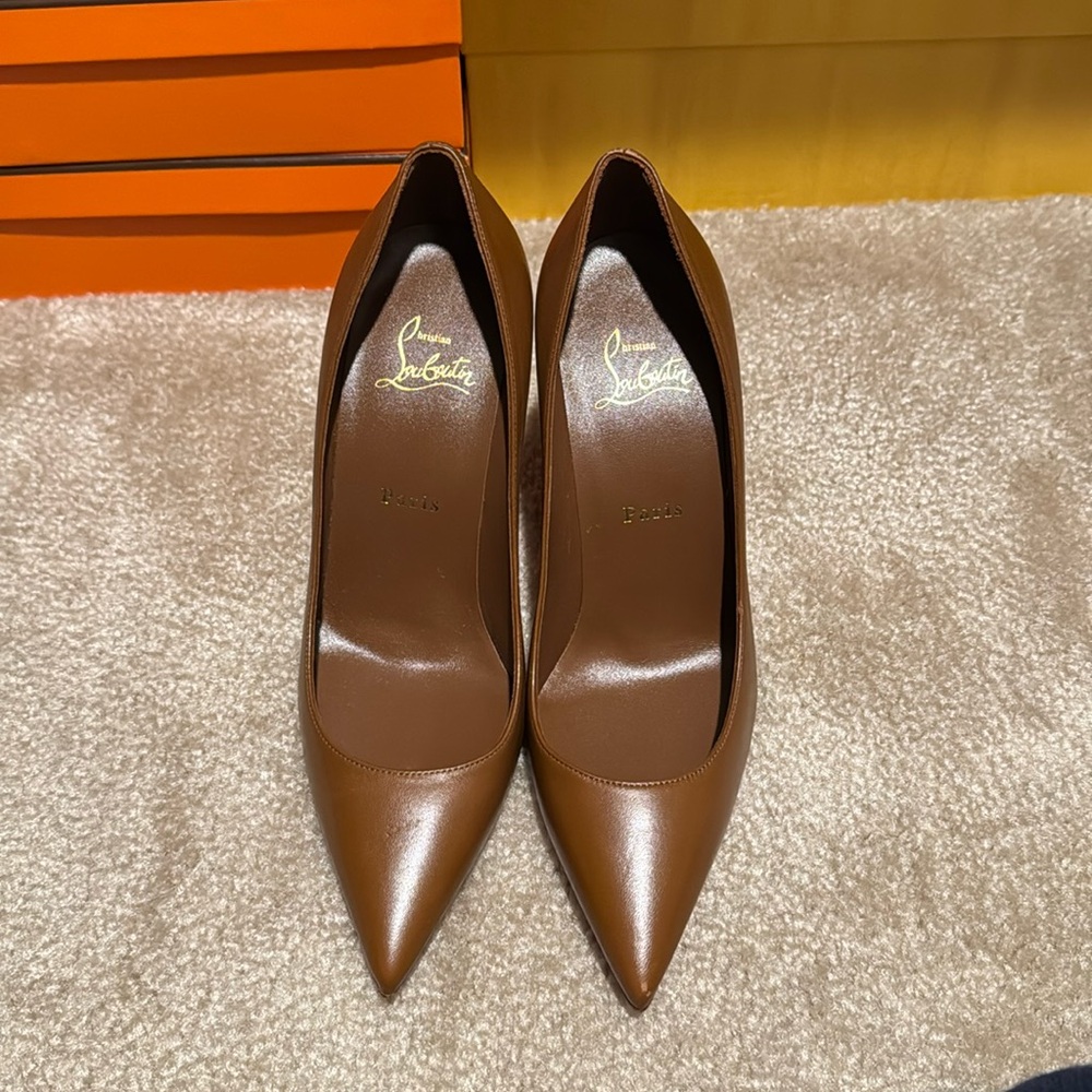 Chirstian Louboutin Kate Napa Red Sole Classic Pumps